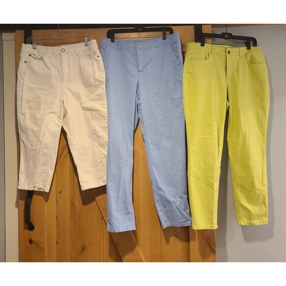 Lot of 3 Christopher Banks Size 12 Pants & Capri Blue Green White Stretch - Picture 1 of 16